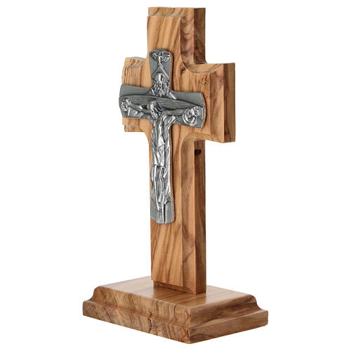 Cruz de mesa em madeira de oliveira italiana Trindade em metal 15x7 cm 2