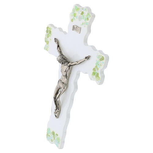 Crucifixo vidro de Murano branco com insertos verdes 16x10 cm 2