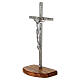 Crucifixo metal prateado altura 12 cm base madeira de oliveira s3