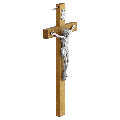 Krzyż na ścianę, 20x10 cm, jasne drewno z metalową figurą Chrystusa 3