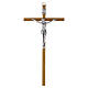 Croix bois clair murale 25x12,5 cm avec Christ en métal s1