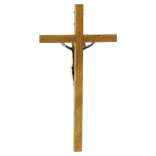 Cruz de parede 30x15 cm em madeira clara com Cristo e detalhes prateados 4