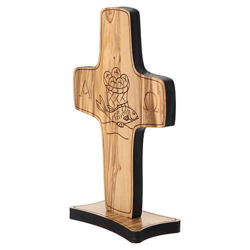 Cruz de mesa con panes y peces de madera de olivo Monasterio Clarisas 20x15 cm 3