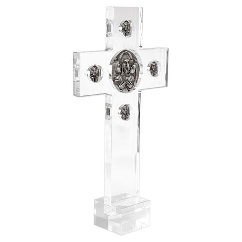 Croix en plexiglas bas-reliefs circulaires en laiton plaqué argent 925 Pical Arte 1
