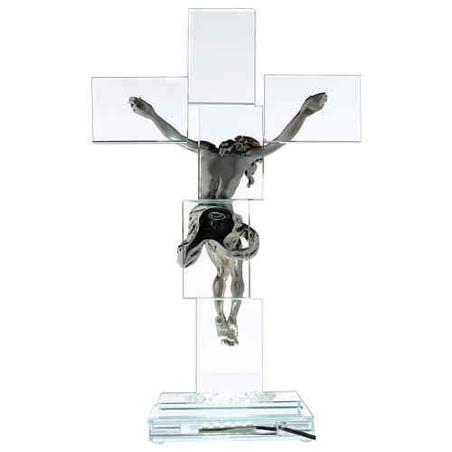 Crucifix in crystal with body in metal and light 5