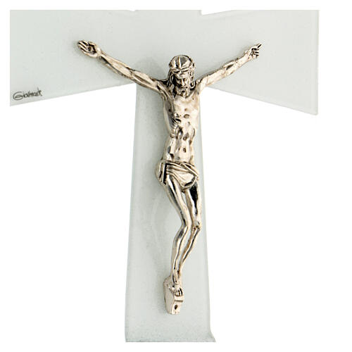 Crucifix évasé en verre de Murano blanc et argent 25x15 cm 2