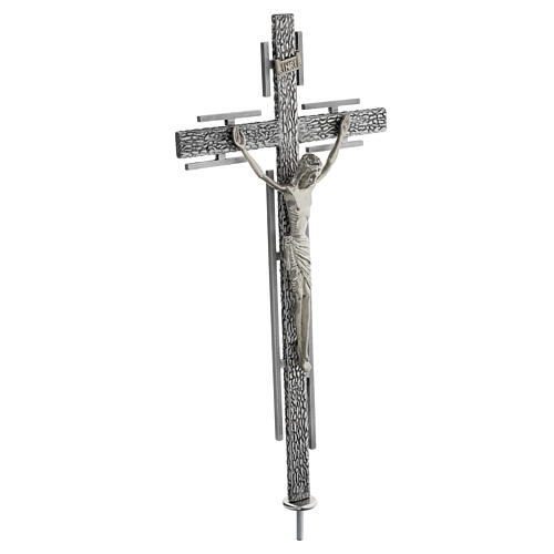 Vortragekreuz, stilisiert – Bronze, versilbert, 2,6 cm Stabdurchmesser 4