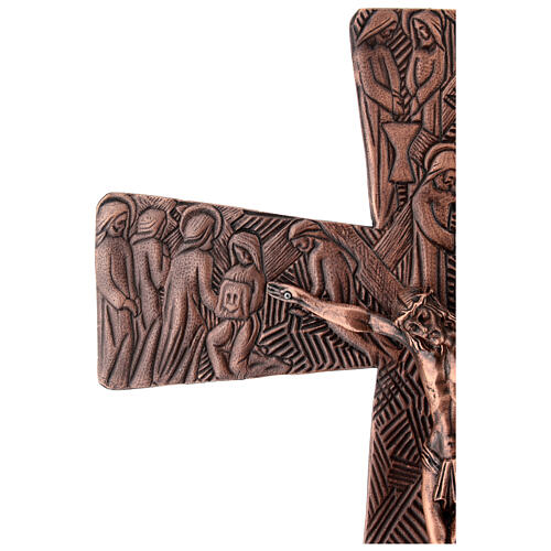 Processional cross in bronze with Stations of the Cross images 7