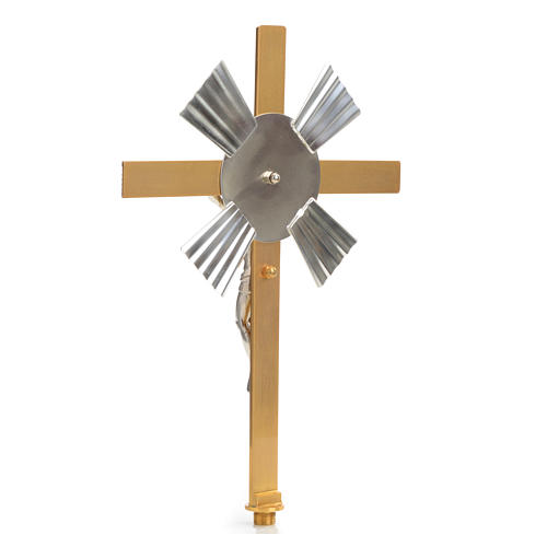Processional cross with bi-coloured halo of rays 3