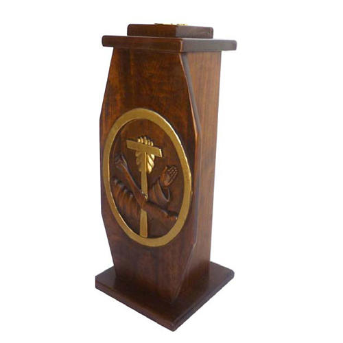 Processional cross in wood H220cm with Franciscan symbol on base 2