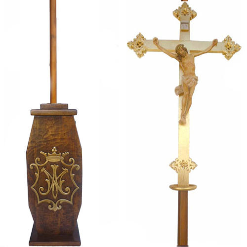Processional cross in wood H220cm with Marian symbol on base 1