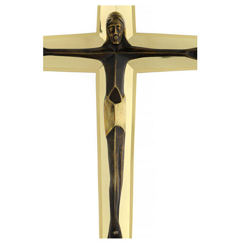 Modern style processional cross in brass Molina 2