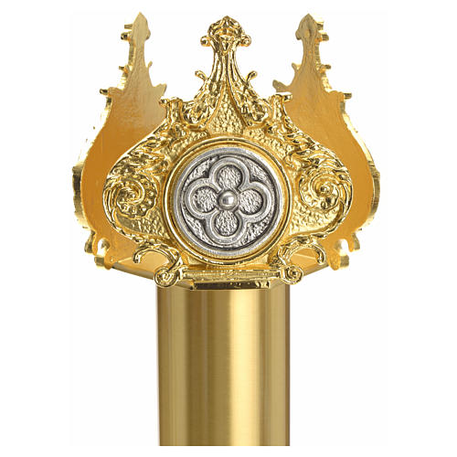 Base portacruz dorada con decoración mármol 4