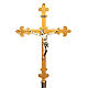 Cruz processional dourada com lírios s1