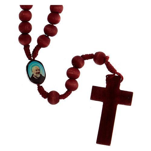 Chapelet Saint Pio grains bois rouge sur corde 8 mm 2