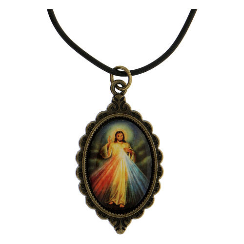 Médaille Christ Miséricordieux sur cordon 1