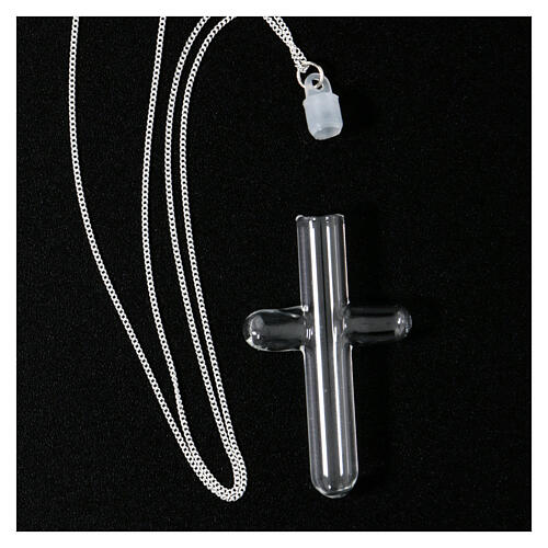 Croix verre vide avec bouchon collier métal 3