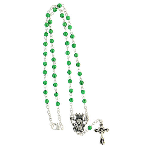 Halskette mit grűnen Perlen von 4 mm und einer kleinen Medaille der wundertätigen Madonna 3