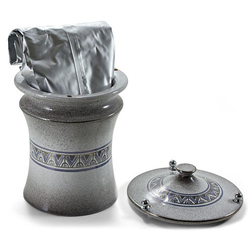 Urna cineraria cerámica perillas latón gris difumi 3