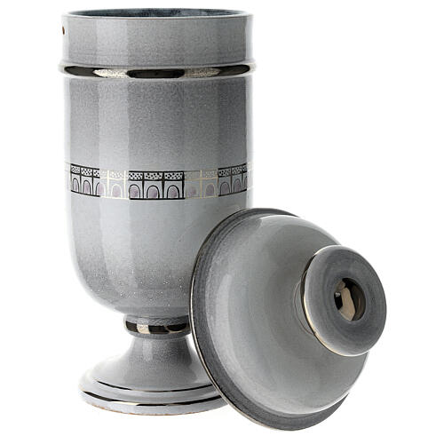 Cremation urn in ceramic, pearl and platinum colour 6