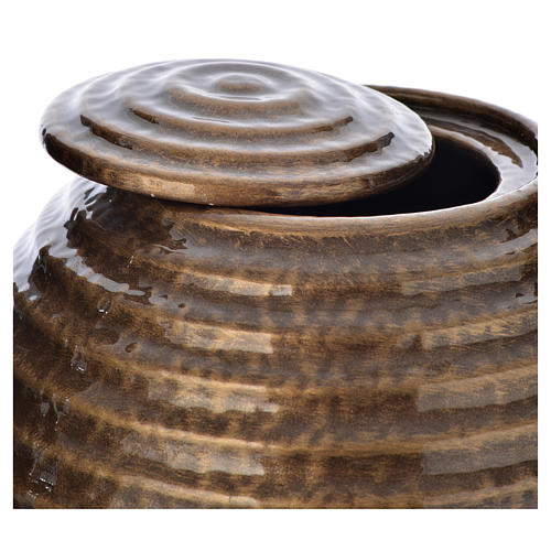 Cremation urn in porcelain, bronze enamel 2