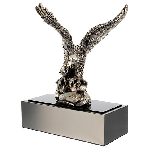 Cremation urn, Eagles 3