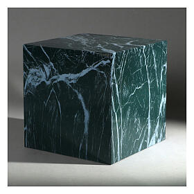 Glossy and smooth cubic funeral urn with Guatemala green marble finish, 5 L