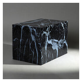 Urne cinéraire parallélépipède lisse effet marbre noir brillant 5L