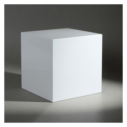 Cubic funeral urn, smooth glossy white lacquered surface, 5 L 2