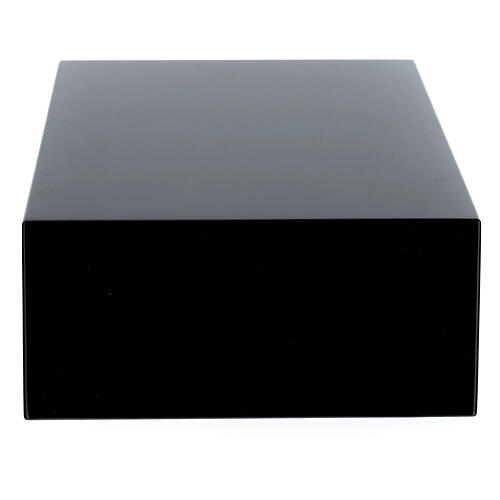 Smooth funerary urn, glossy black lacquered book, 5 L 3