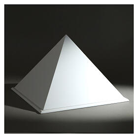 Cremation urn, smooth pyramid with glossy white lacquered finish, 5 L