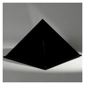 Glossy black lacquered pyramid funeral urn 5L