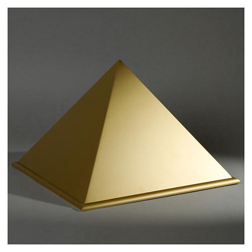 Cremation urn, smooth pyramid with glossy gold lacquered finish, 5 L 2