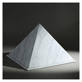 Cremation urn, smooth pyramid with polished Carrara marble finish, 5 L