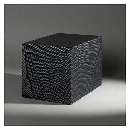 Smooth parallelepiped funeral urn with matte carbon Kevlar effect 5L 2