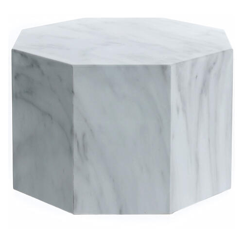 Smooth octogonal urn, polished Carrara marble look, 5L 1