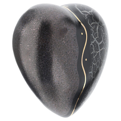 Black heart-shaped urn with gold marble details, 5.5x12x11 in, 5L 4