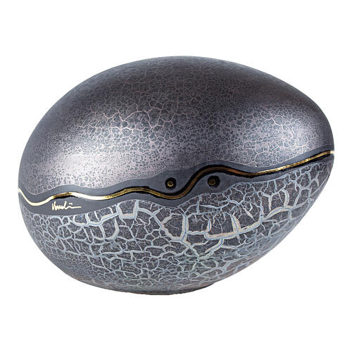 Dark grey egg-shaped urn with gold detail, marble effect, 10x14x10 in, 9L 1