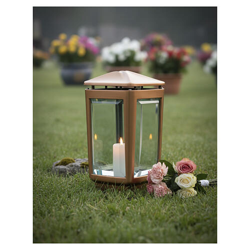 Bronzed outdoor ground lamp for candles up to 3 in 2