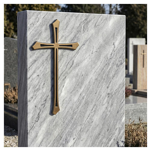 Cruz de parede com perfil moldado 2