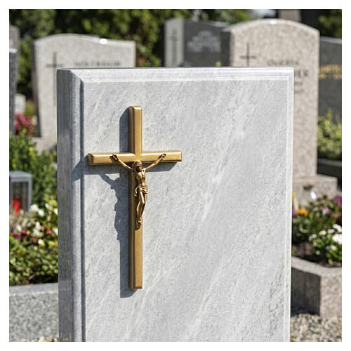 Crucifixo com acabamento em bronze, de linhas abauladas, para exterior 2