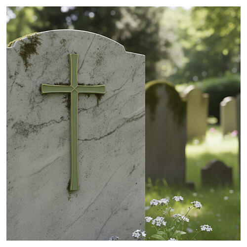 Cruz de parede em latão verde efeito bronze para exterior 2