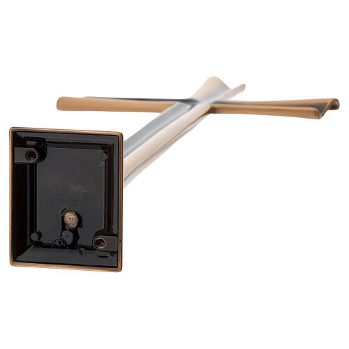 Croix biface couleur bronze sur socle pour extérieur 9