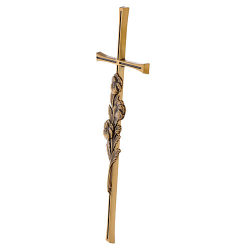 Krzyż z motywem fiołka, wykończenie brązowe, 40 cm 3
