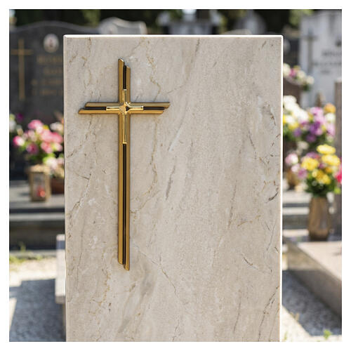 Cruz de parede acabamento bronze com elemento dourado 2