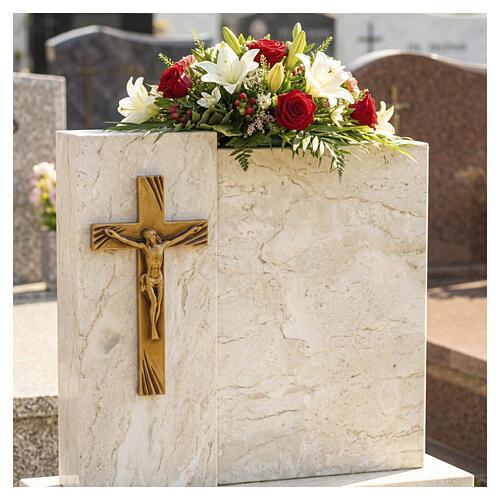 Wall cross with Christ, bronze-finish for outdoor use, 7x4 in 2