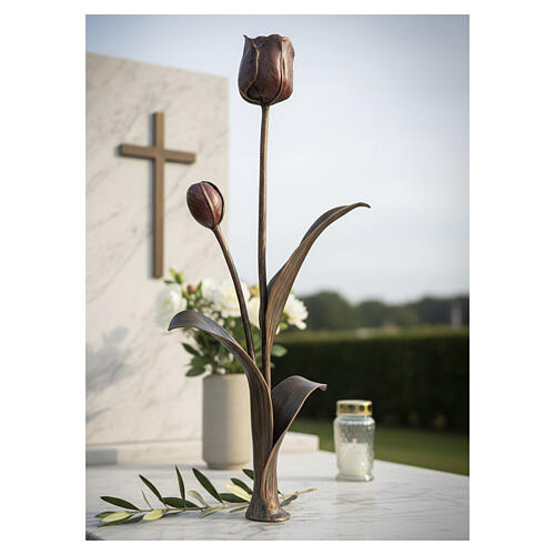 Tulipe funéraire pour terrain en bronze patiné rouge 50x20 cm 4