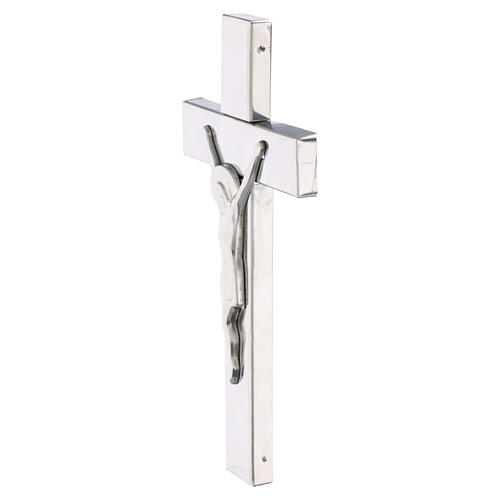 Croix murale avec Christ en acier 3