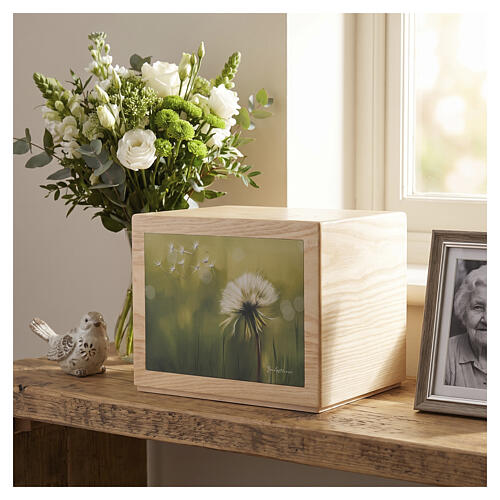 Urna cineraria frassino mod. Soffio applicazione in pelle 20x25x20 cm linea Dona 2