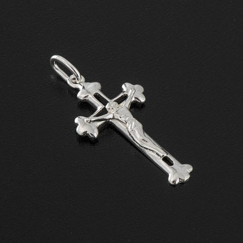 Pendant crucifix, budded with Christ in relief, sterling silver, 3